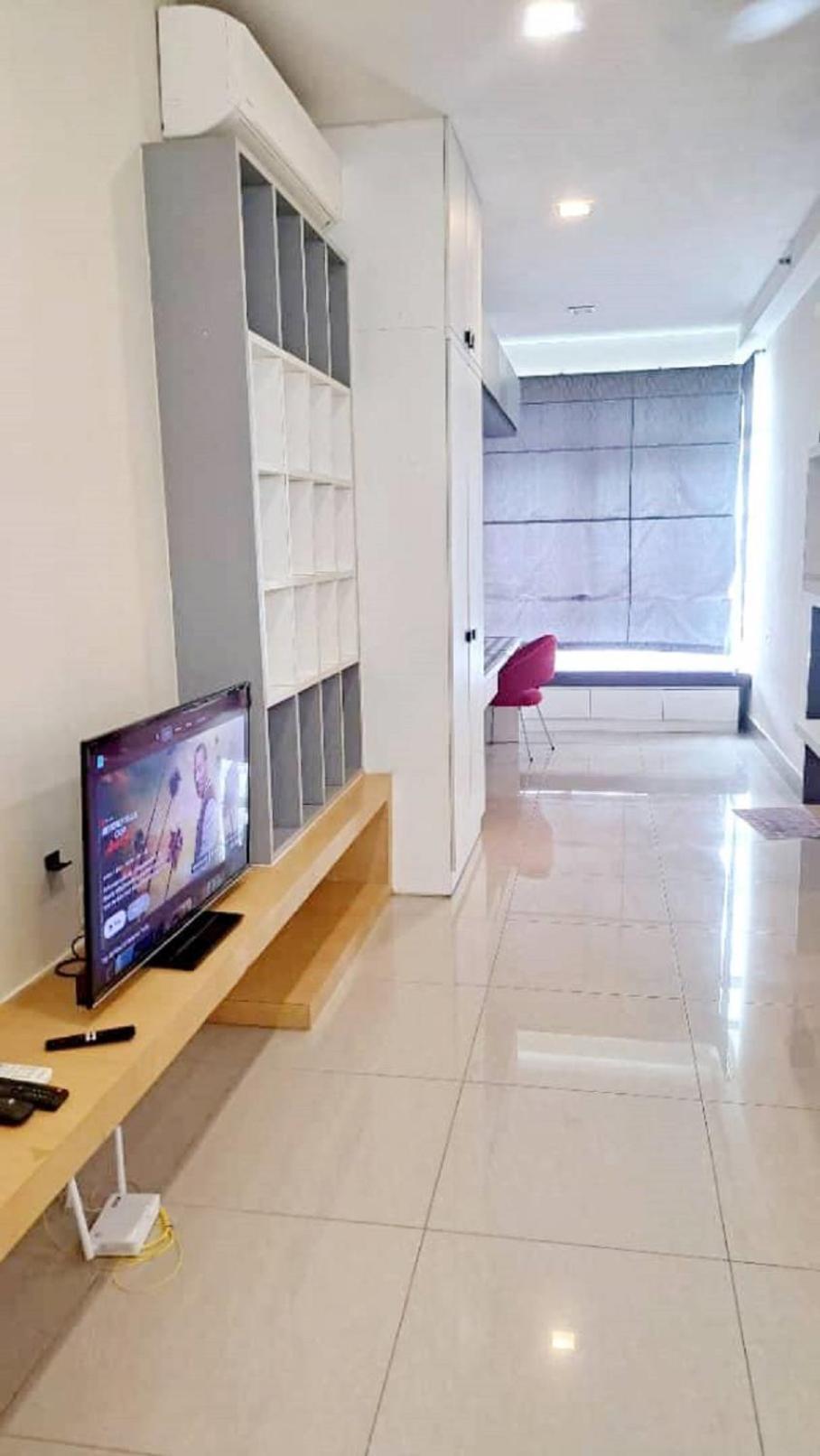 Shaftesbury Residences Free Parking Apartment Cyberjaya